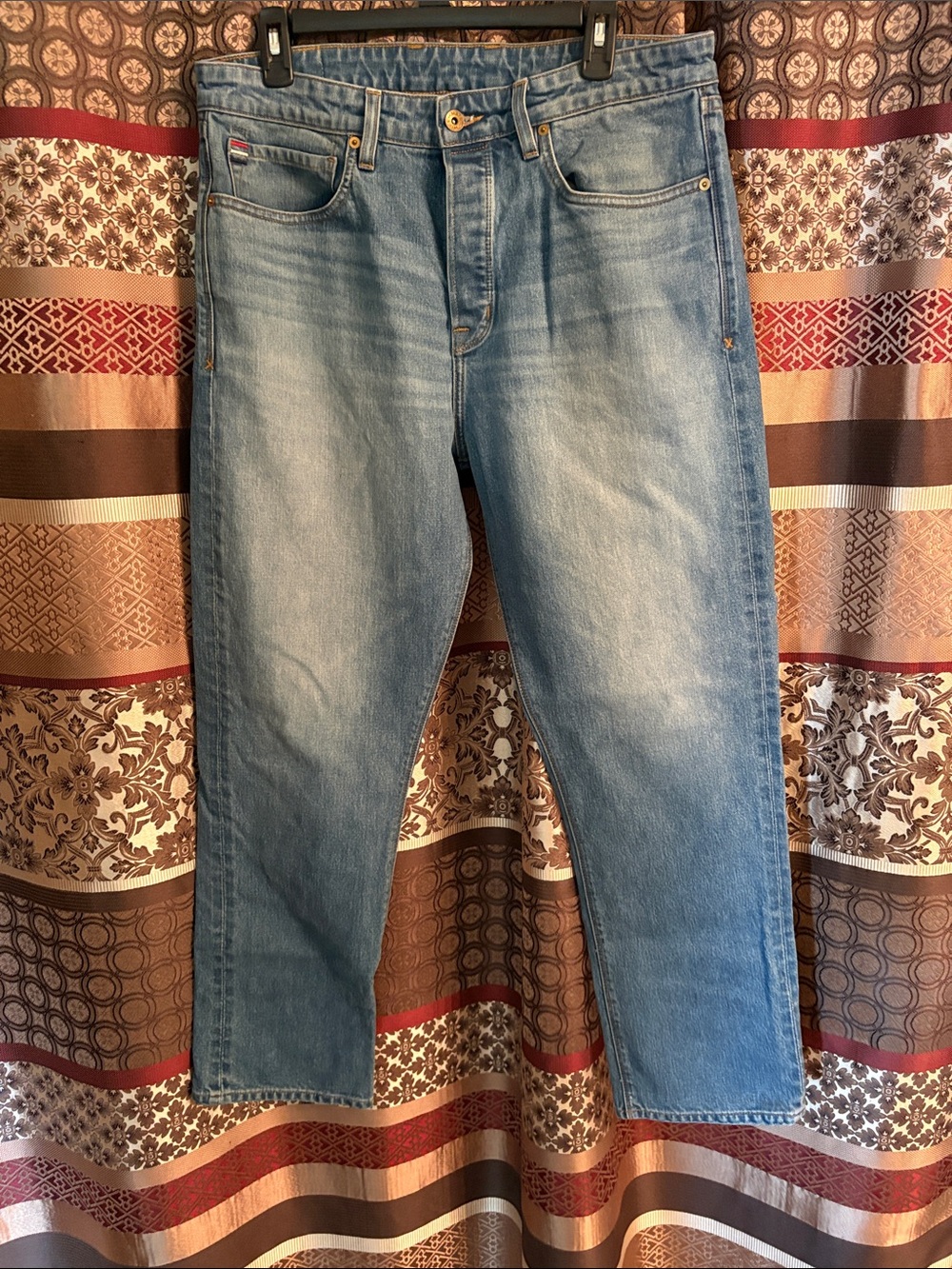 Weis-Made Light Wash Women’s Jeans